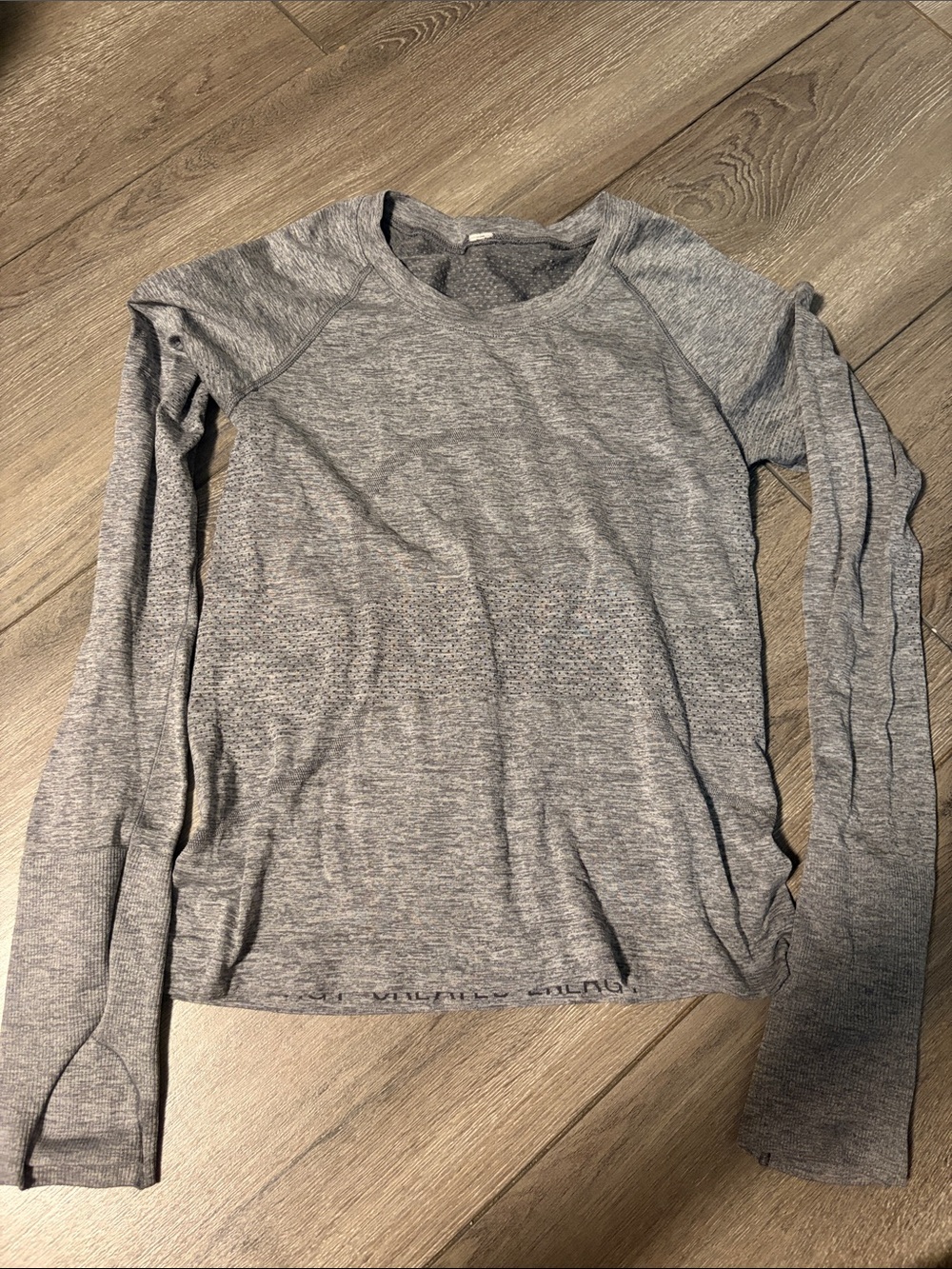 lululemon athletica Long Sleeve Swiftly Top